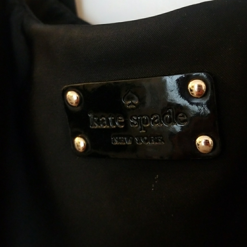 Kate spade black nylon canvas with patent sides - Picture 2 of 7